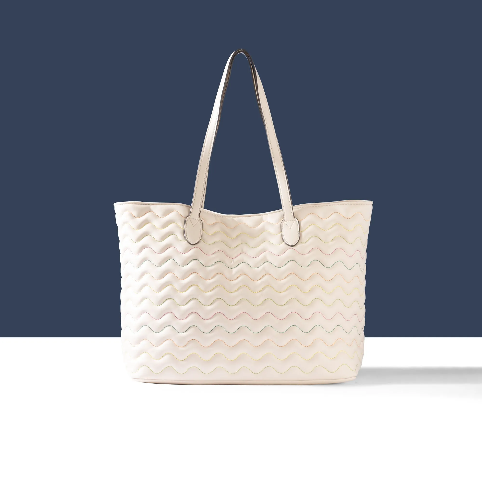 Accessorize London Women's Cream Wiggle Stitch Tote Bag