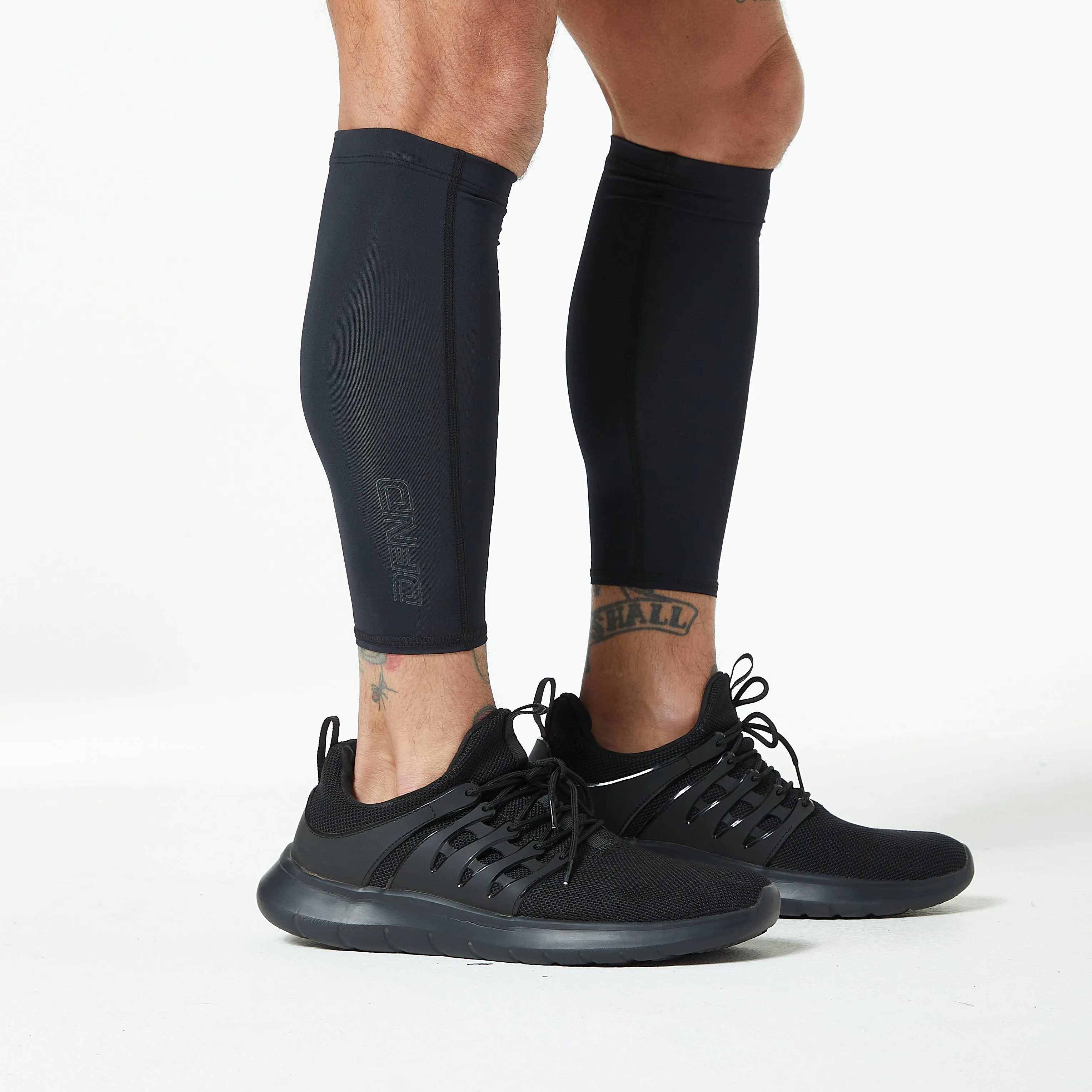 ACTIVE Ax COMPRESSION CALF SLEEVES