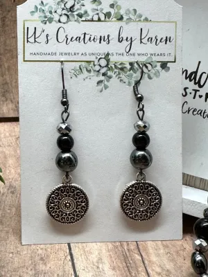 BLACK MEDALLION Earrings (NE89-E)