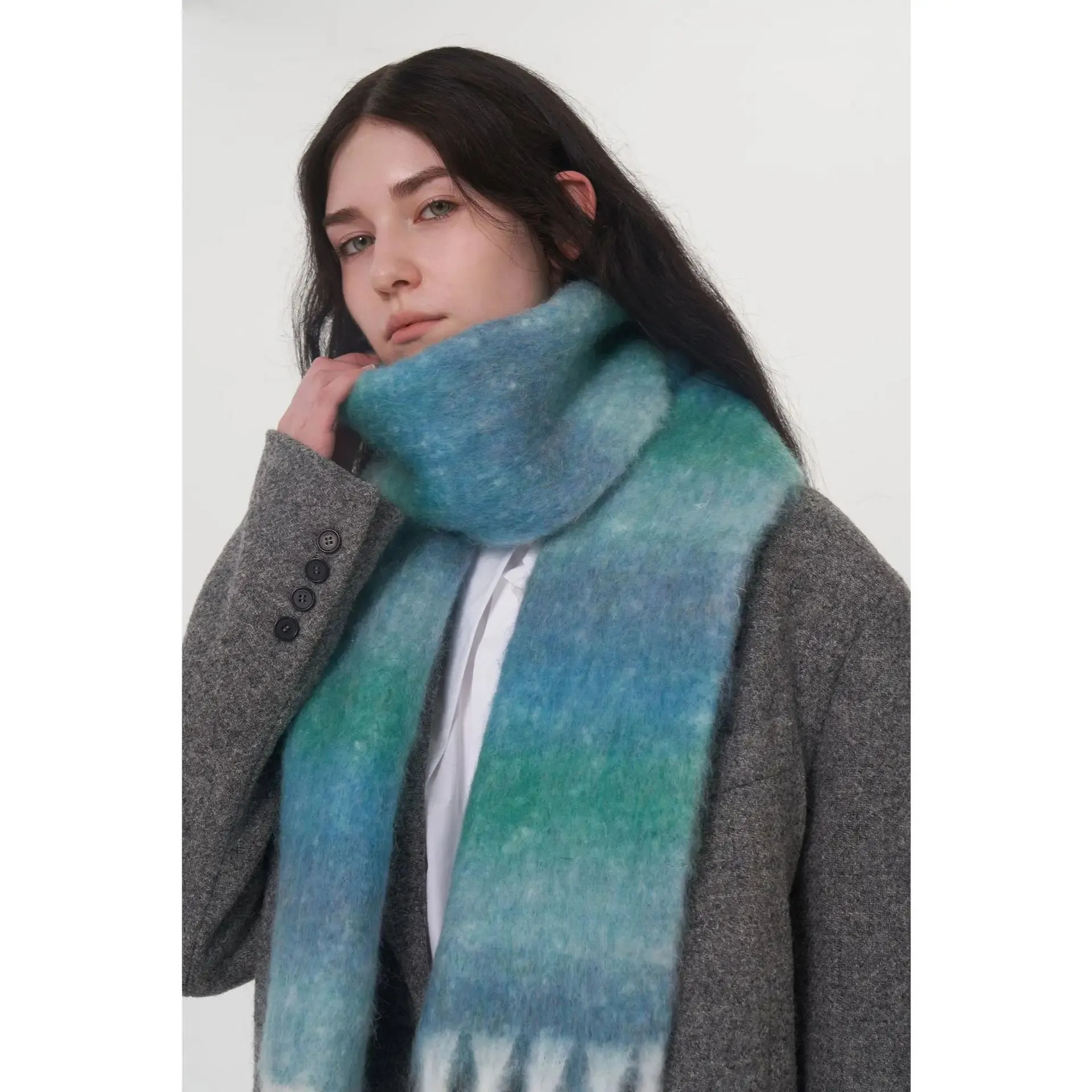 Design Light Luxury Models Gradient Color Wool Striped Fringed Mohair Scarf