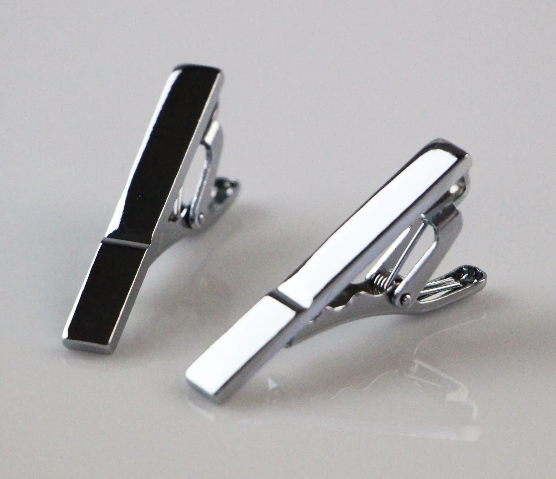 Mens Silver One Line Pattern Tie Clip Clasp