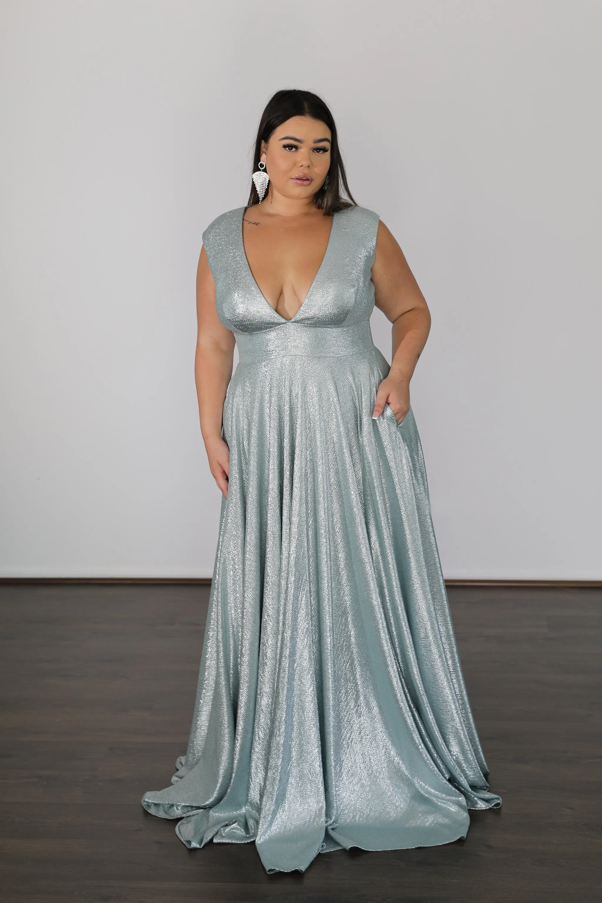 Once Labeled Designer SABRINA Stretch Shimmer Curve & Plus Size Formal Dress