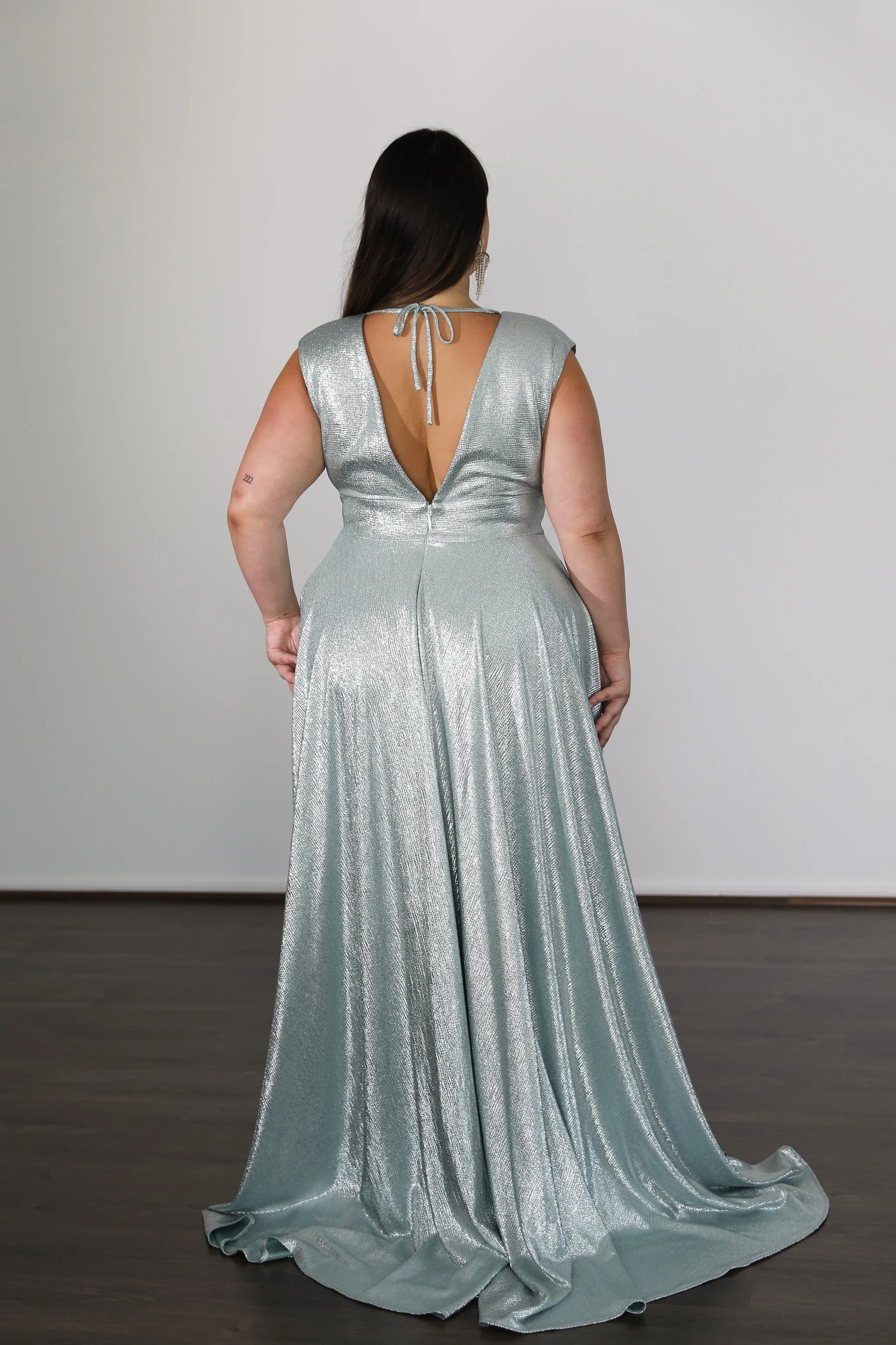 Once Labeled Designer SABRINA Stretch Shimmer Curve & Plus Size Formal Dress