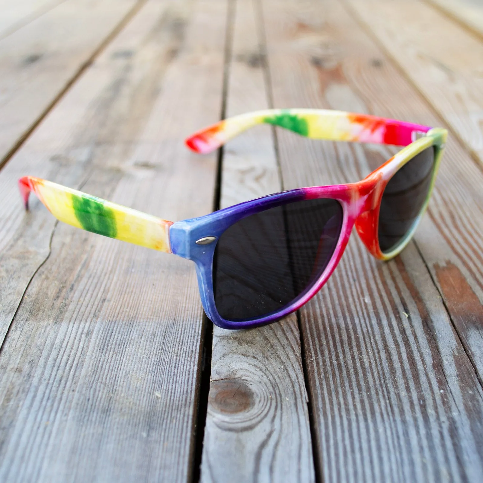 Trippy Tie Dye Wayfarer Style Sunglasses